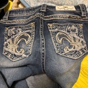 Miss Me Blue capri Jeans with Embroidery